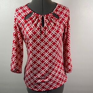 NY Collection Top Women Size S Red & White Geometric w Cut Out Neckline Design